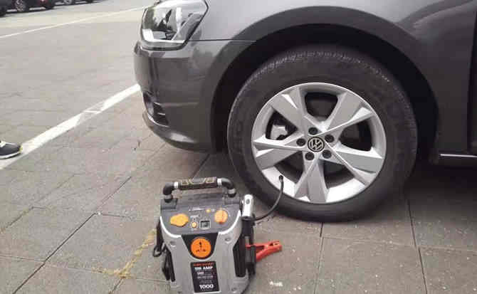 定安汽车搭电案例